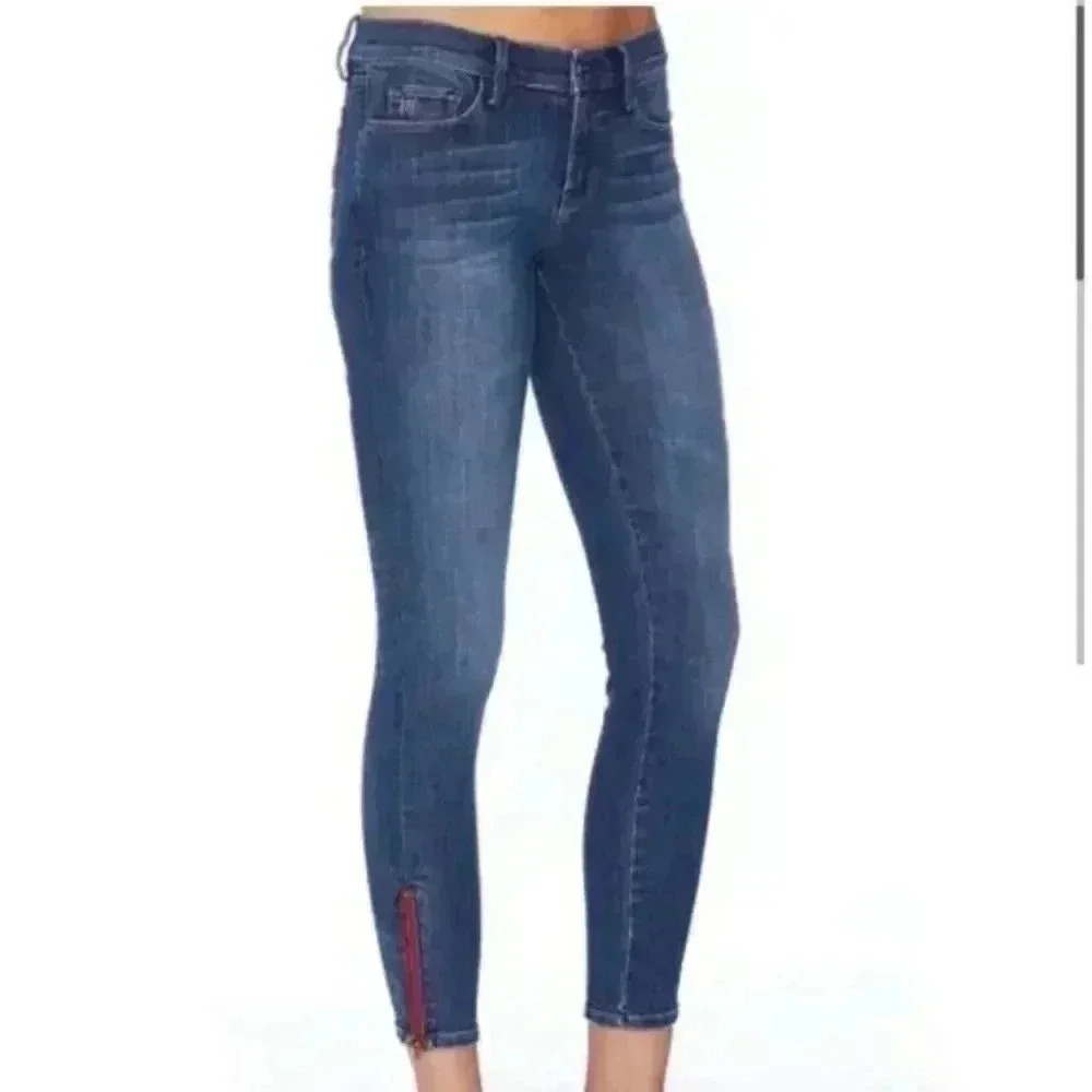 Signature Skinny With Red Zipper Detail